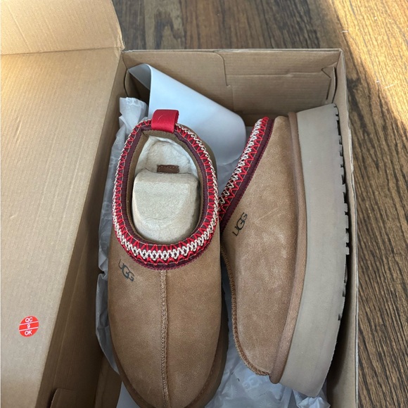 UGG Tasman Slippers - platform shop slip-on UGG - Picture 9 of 9